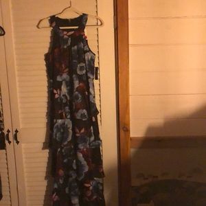 SLNY Maxi Dress
